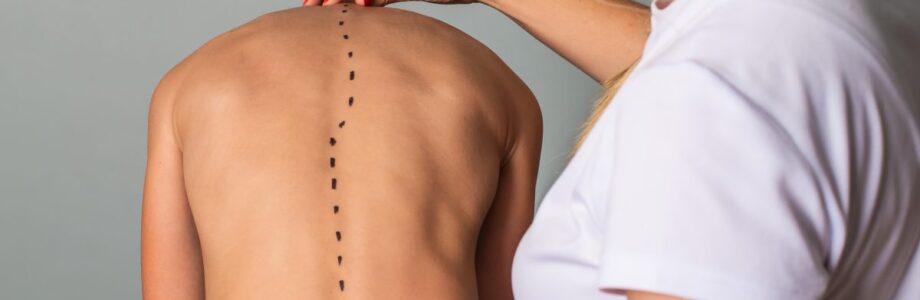 skolioza